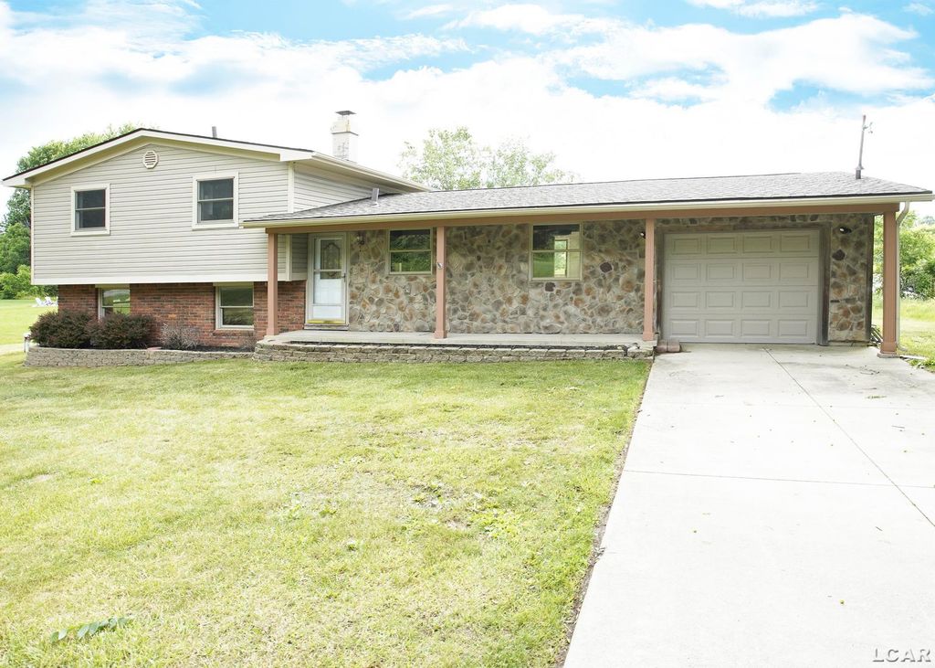 9315 Kingsley Drive, Cambridge Twp, MI 49265