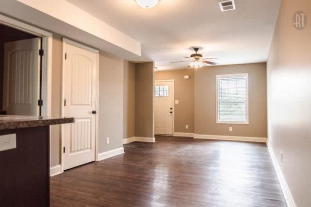 1766 Spring Water Dr Apt C, Clarksville, TN 37040