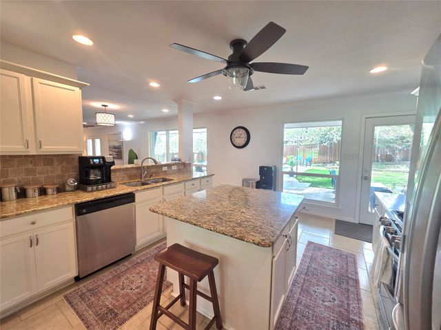 4236 Shannon Drive, Fort Worth, TX 76116