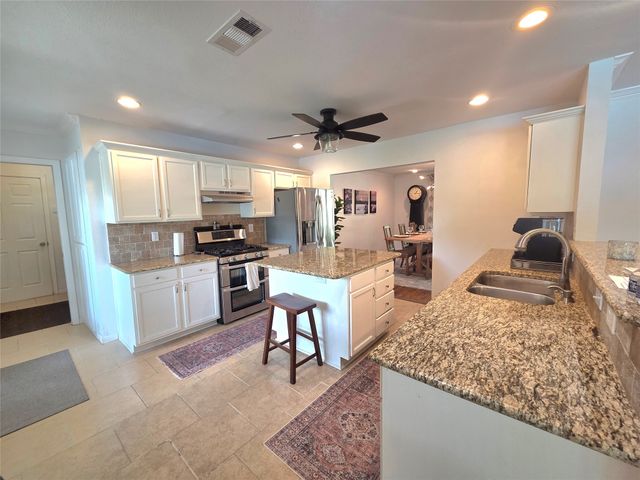 4236 Shannon Drive, Fort Worth, TX 76116