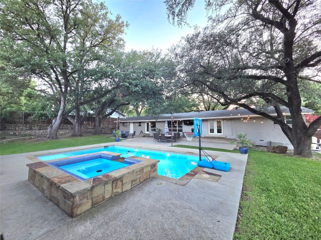 4236 Shannon Drive, Fort Worth, TX 76116