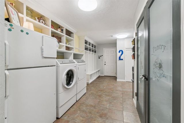 1910 Sunflower NE Road, Piedmont, OK 73078