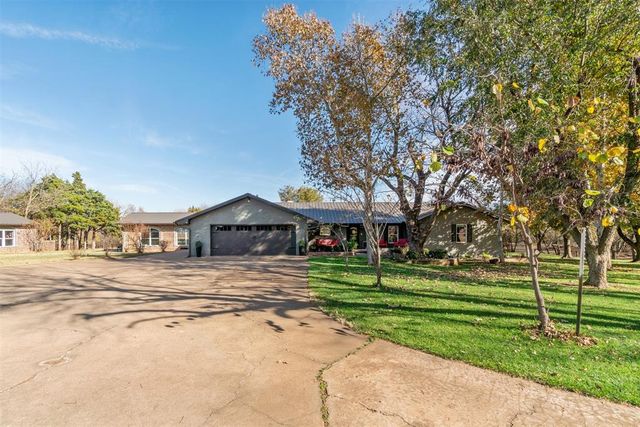 1910 Sunflower NE Road, Piedmont, OK 73078