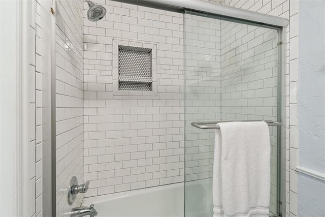 1910 Sunflower NE Road, Piedmont, OK 73078