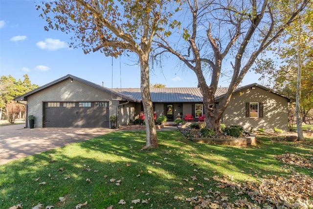 1910 Sunflower NE Road, Piedmont, OK 73078