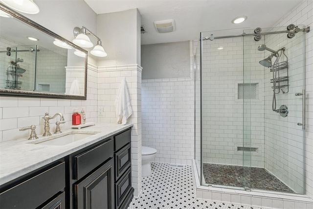 1910 Sunflower NE Road, Piedmont, OK 73078