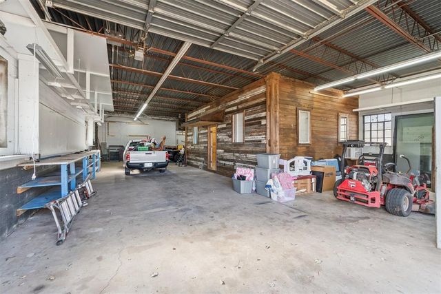 1910 Sunflower NE Road, Piedmont, OK 73078