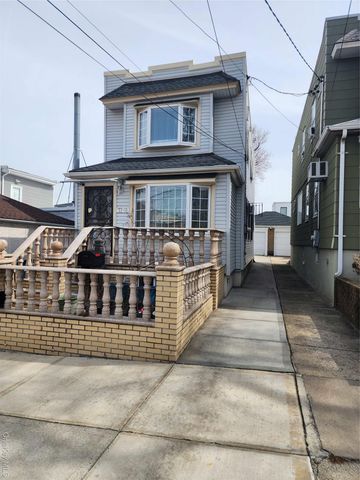 7711 64th Lane, Glendale, NY 11385