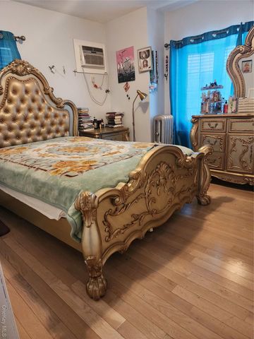 7711 64th Lane, Glendale, NY 11385