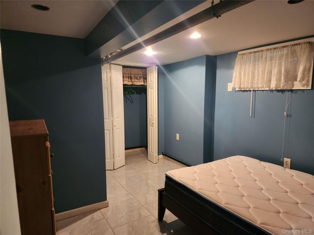 7711 64th Lane, Glendale, NY 11385