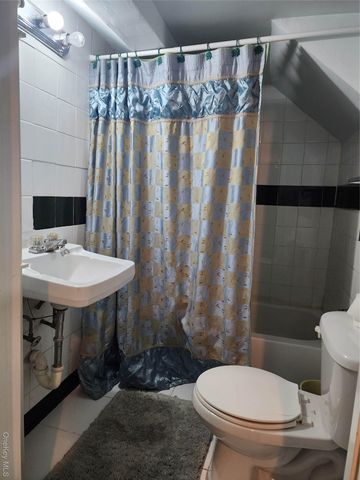 7711 64th Lane, Glendale, NY 11385