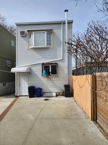 7711 64th Lane, Glendale, NY 11385