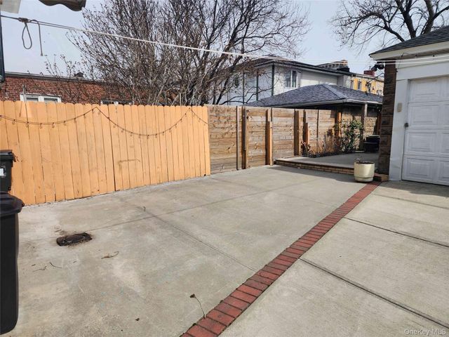 7711 64th Lane, Glendale, NY 11385