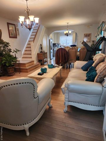 7711 64th Lane, Glendale, NY 11385