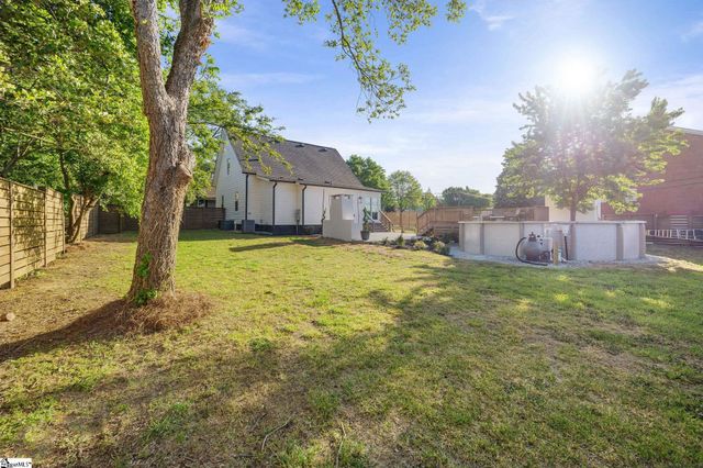 405 Pennsylvania Avenue, Greer, SC 29650