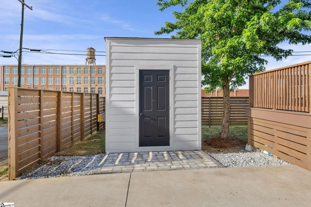 405 Pennsylvania Avenue, Greer, SC 29650