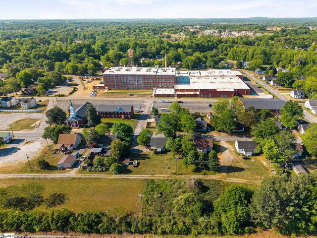 405 Pennsylvania Avenue, Greer, SC 29650