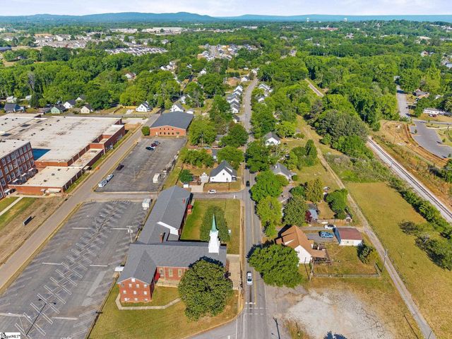 405 Pennsylvania Avenue, Greer, SC 29650