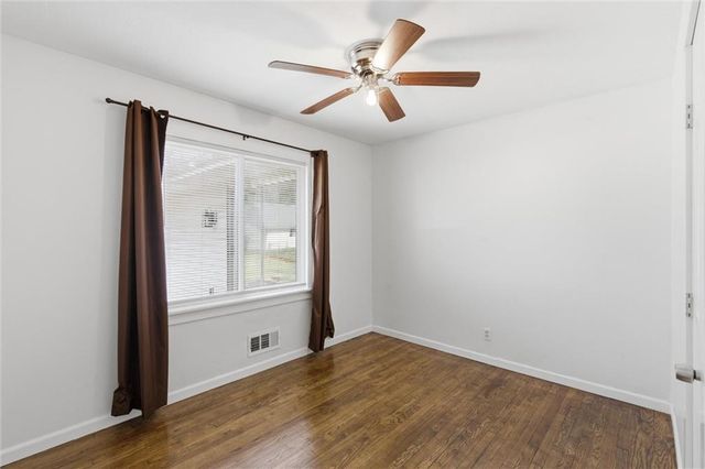 5904 E 100th Street, Kansas City, MO 64134