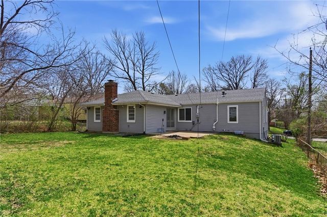 5904 E 100th Street, Kansas City, MO 64134