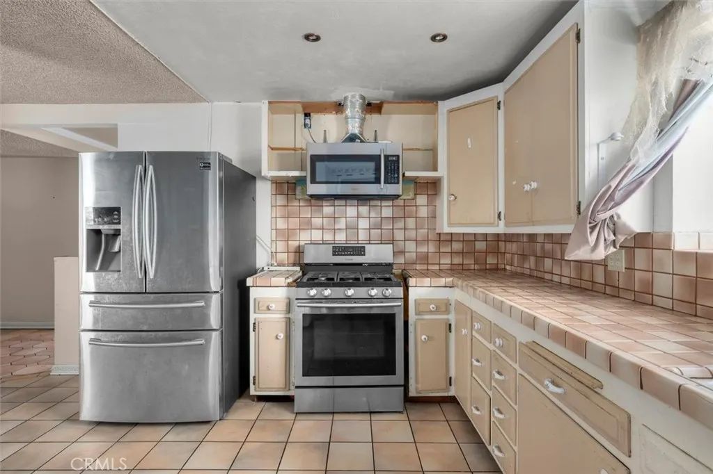 12026 Tigrina, Whittier, CA 90604