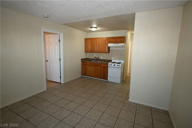 3021 East Carey Avenue 6, North Las Vegas, NV 89030