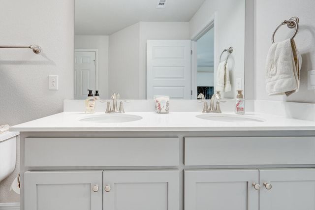 5823 Crestlake Drive, Crestview, FL 32536