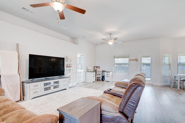 5823 Crestlake Drive, Crestview, FL 32536