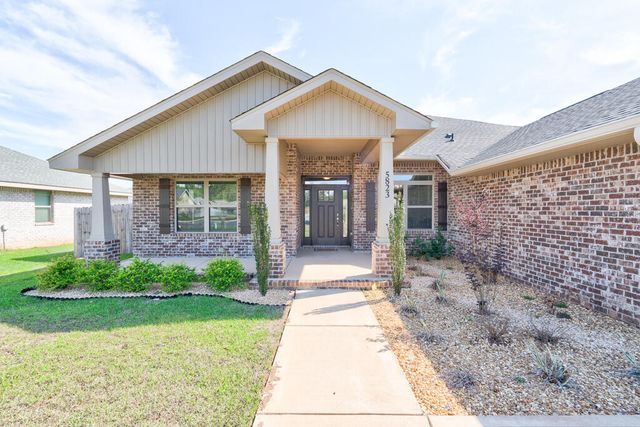 5823 Crestlake Drive, Crestview, FL 32536