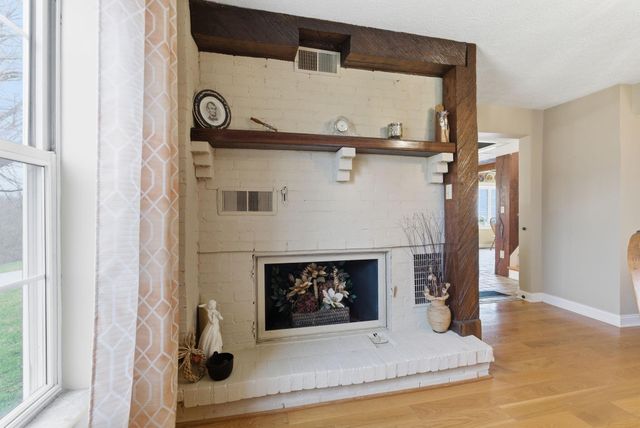 1600 Hickory Grove Road, Lawrenceburg, KY 40342