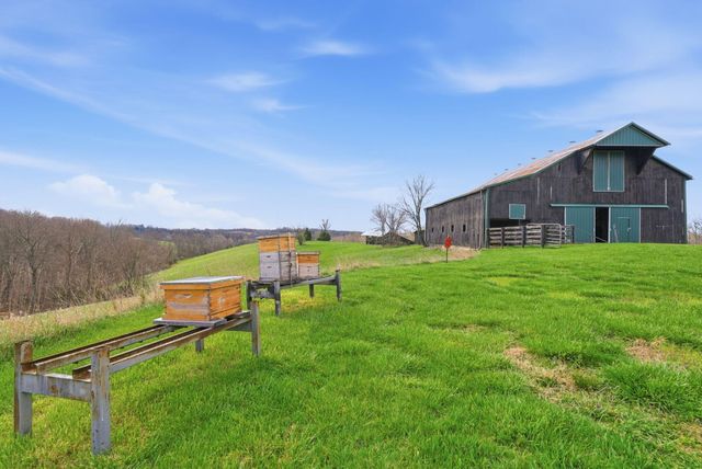 1600 Hickory Grove Road, Lawrenceburg, KY 40342