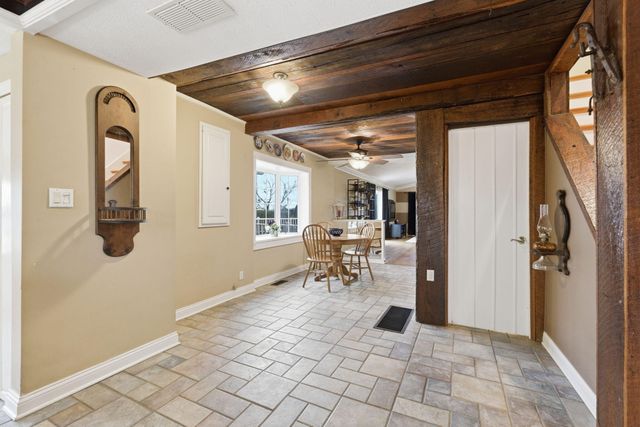 1600 Hickory Grove Road, Lawrenceburg, KY 40342