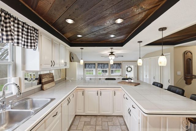 1600 Hickory Grove Road, Lawrenceburg, KY 40342