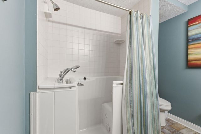 1600 Hickory Grove Road, Lawrenceburg, KY 40342