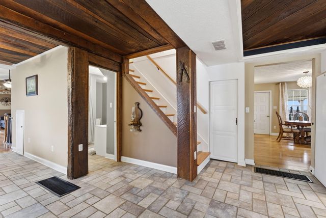 1600 Hickory Grove Road, Lawrenceburg, KY 40342