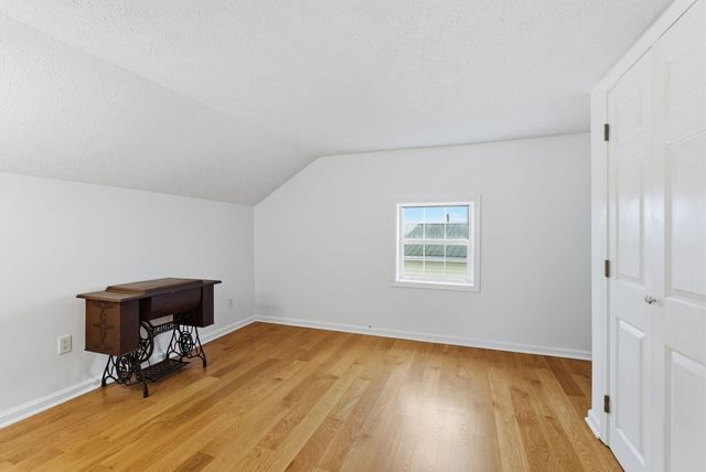 1600 Hickory Grove Road, Lawrenceburg, KY 40342