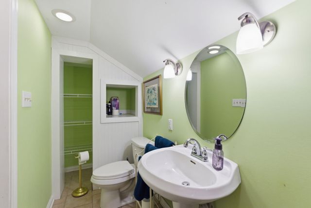 1600 Hickory Grove Road, Lawrenceburg, KY 40342