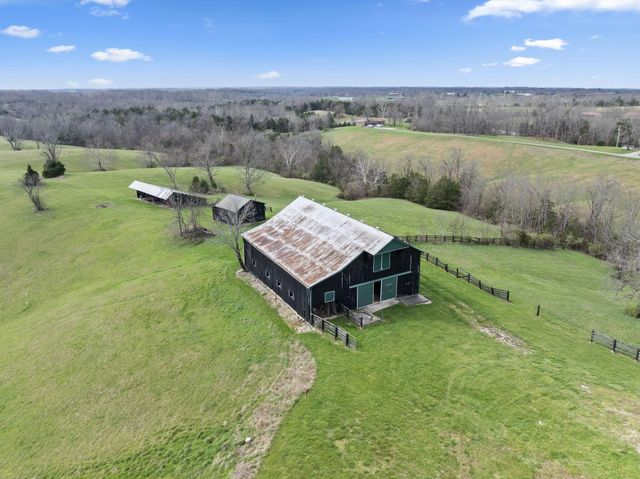 1600 Hickory Grove Road, Lawrenceburg, KY 40342
