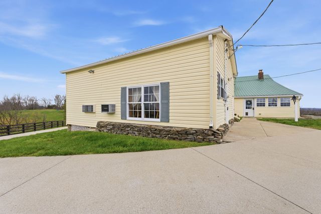 1600 Hickory Grove Road, Lawrenceburg, KY 40342