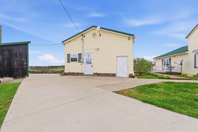 1600 Hickory Grove Road, Lawrenceburg, KY 40342