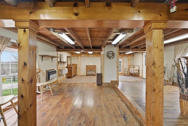 1600 Hickory Grove Road, Lawrenceburg, KY 40342