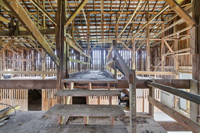 1600 Hickory Grove Road, Lawrenceburg, KY 40342