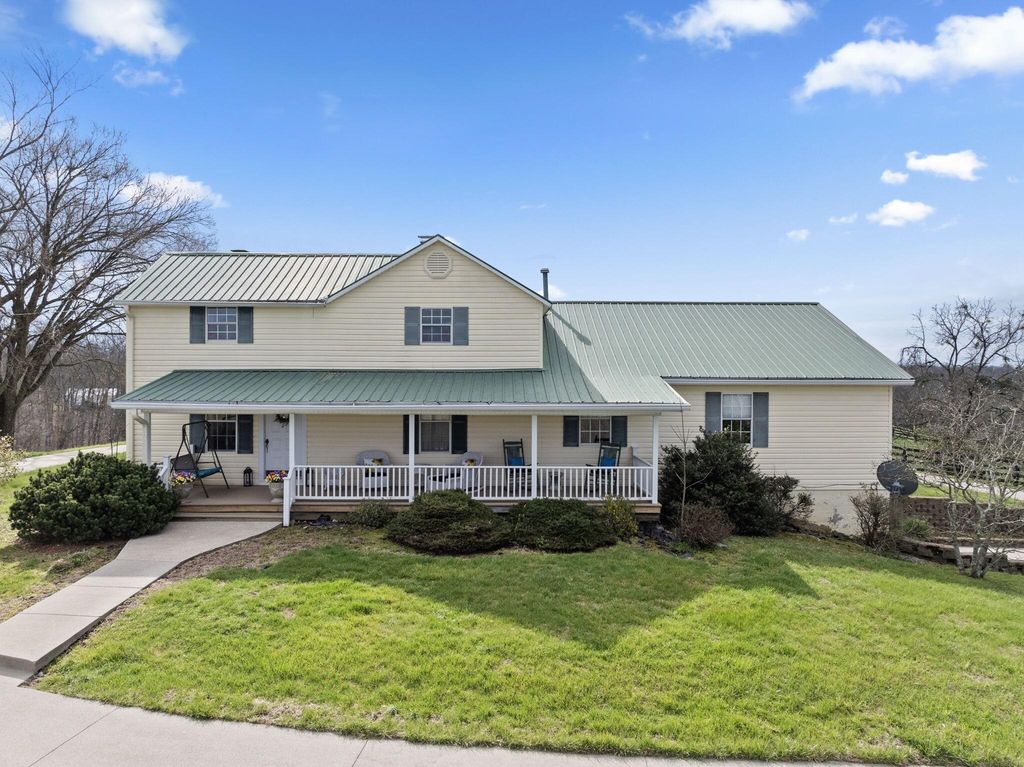 1600 Hickory Grove Road, Lawrenceburg, KY 40342