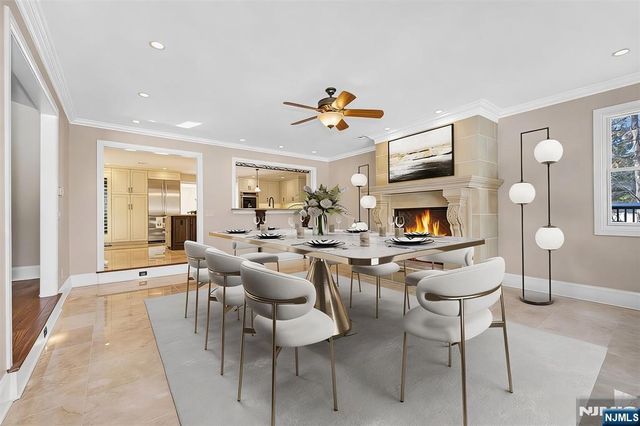 7 Orchard Lane, Old Tappan, NJ 07675