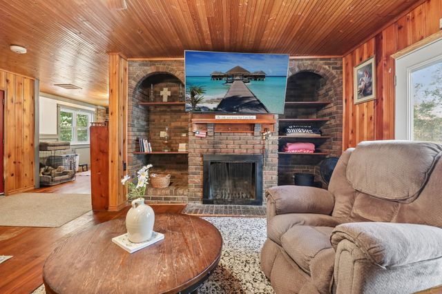 13110 County Road 4016, Kemp, TX 75143