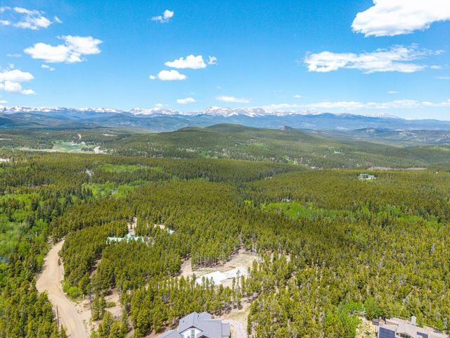 52 Meadowlake Dr, Black Hawk, CO 80422