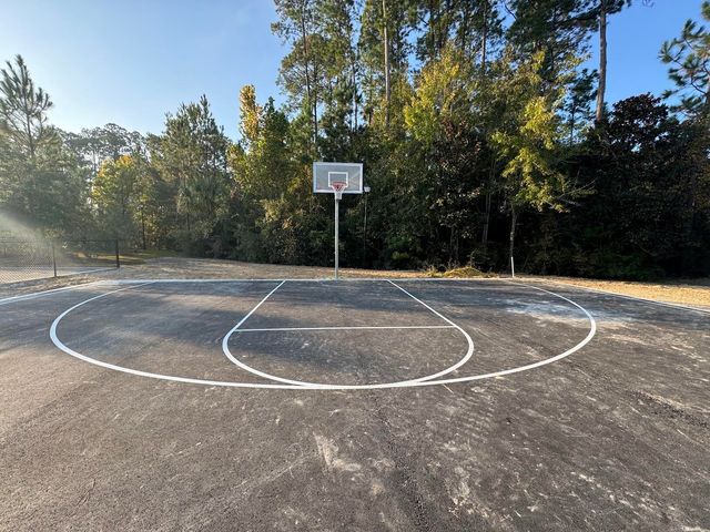 166 N N Sand Palm Road, Freeport, FL 32439