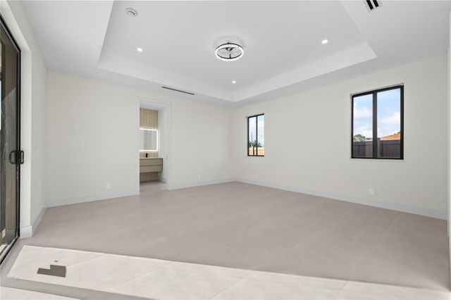 621 NW 42nd Avenue, Coconut Creek, FL 33066