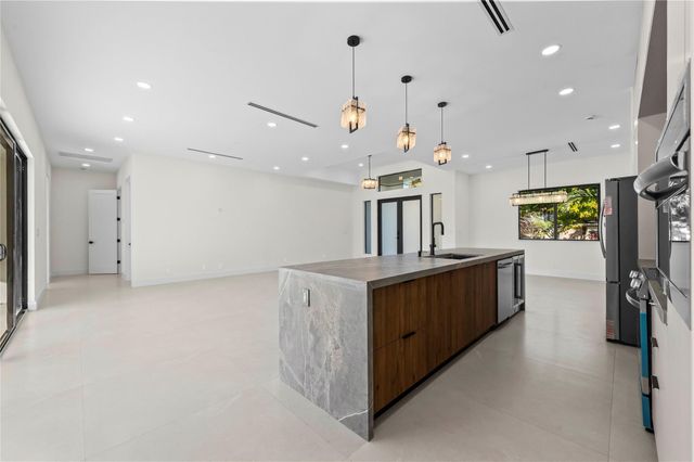 621 NW 42nd Avenue, Coconut Creek, FL 33066