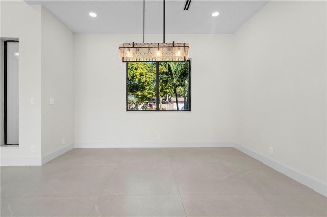 621 NW 42nd Avenue, Coconut Creek, FL 33066